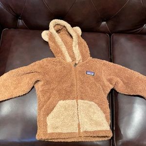 Patagonia baby furry sweater-excellent condition